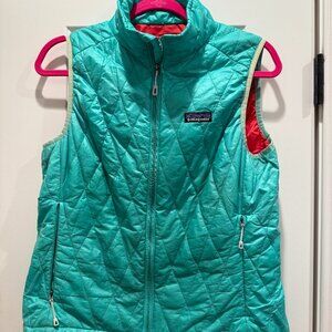 Patagonia size medium vest